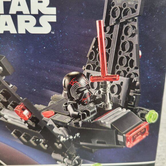 Lego Star Wars Kylo Ren's Shuttle™ Microfighter 75264 - Picture 2 of 6